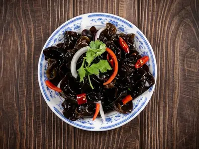 凉拌木耳